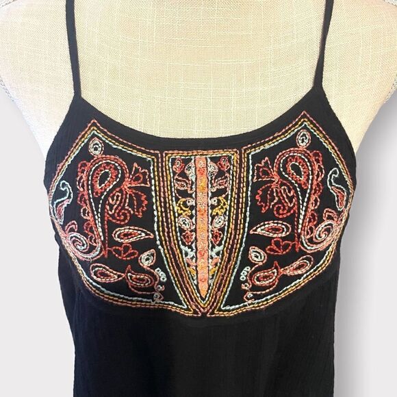 Rip Curl | Junior’s Embroidered Black Tank - Picture 2 of 8